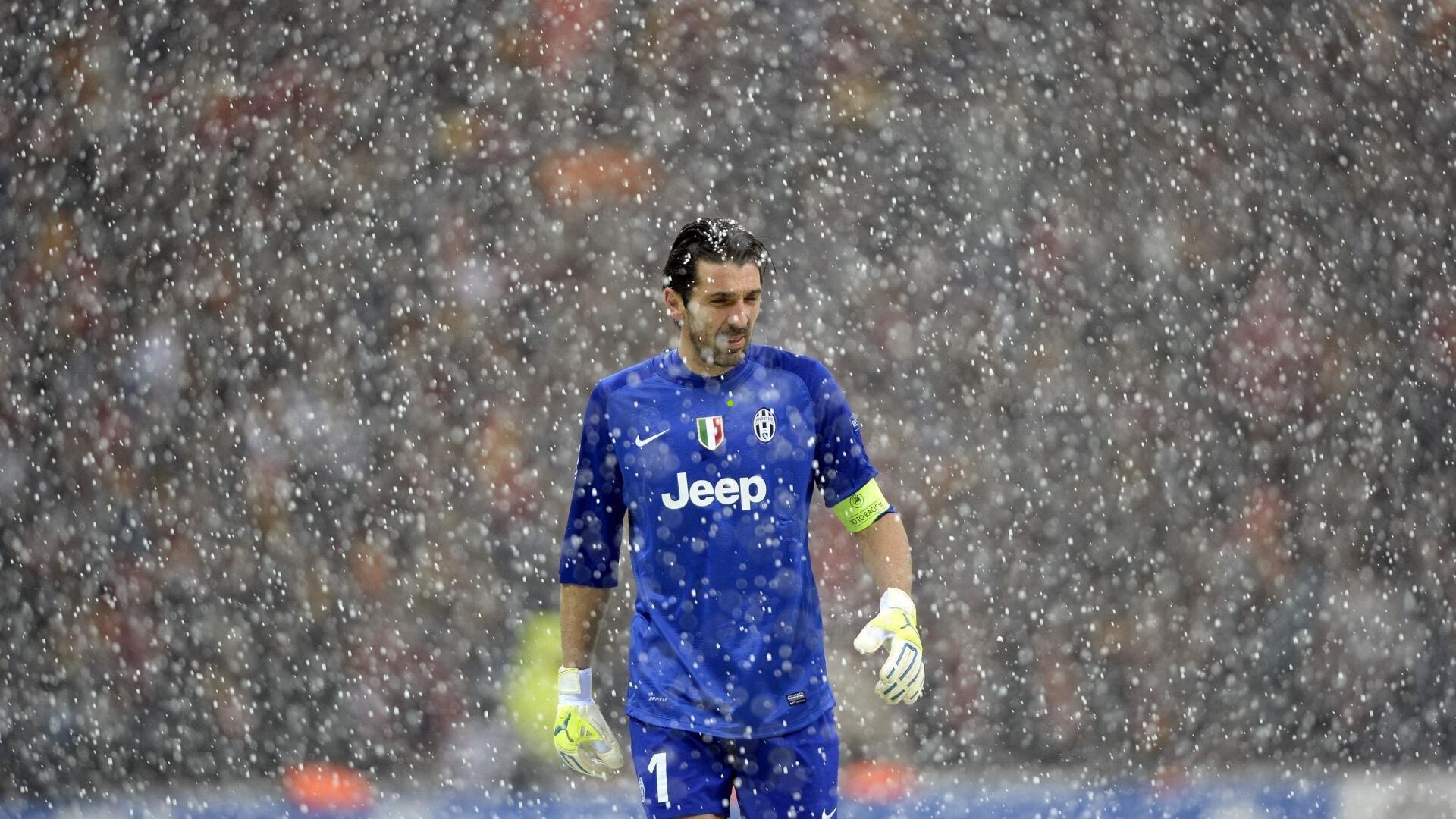 海星体育网址|布里斯托尔城主场迎战莱切斯特城，往昔荣耀与当下雄心的绿茵交锋